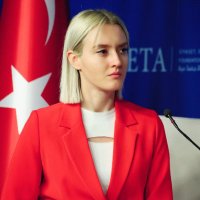 Gloria Shkurti Özdemir(@Gloria_Shkurti) 's Twitter Profile Photo