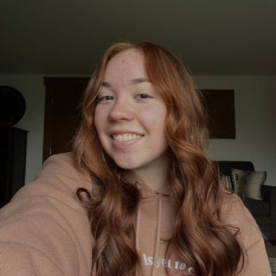 erikayoder_23's profile picture. 