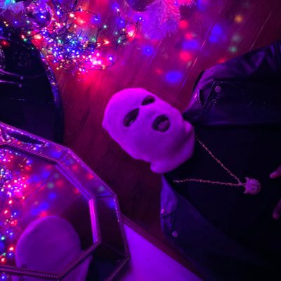 brotherkingren's profile picture. I believe in the universe and here to connect