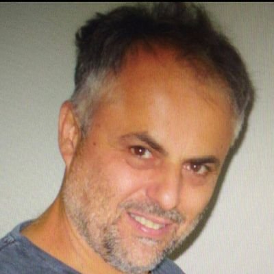 netoarruda7000's profile picture. sou  de direita por um país melhor para os jovens e  hoje com um  presidente que se a esquerda quer tirar ele é o melhor do mundo e tive a sorte de conhece lo