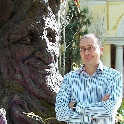 AlexCraxton's profile image