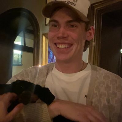 Edvin Granström | ex Semi Pro PUBG player | Business inquiries: edvingra@icloud.com | Sweden https://t.co/1dVxUg0Tdh