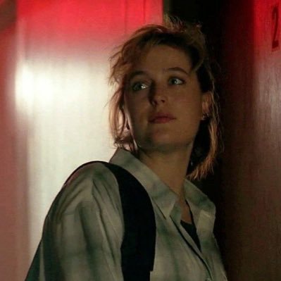 bisexual dana scully truther. catholic. florida woman. final girl. find me on ao3 👽 https://t.co/kHKzeB9rF3