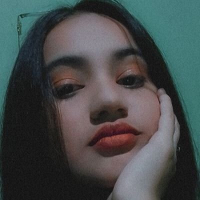 micabarrios09's profile picture. 