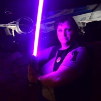 Julia (@jujubeegrrl) 's Twitter Profile Photo