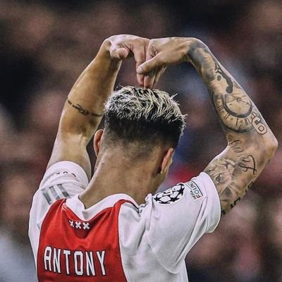 bryanwirak's profile picture. YNWA