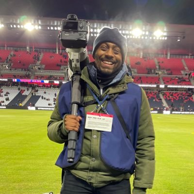 Senior Club Photographer for @stlcitysc 📸 Dad, football (⚽️) fan, and storyteller living and working in STL👊🏾