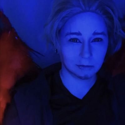 29 🏳️🌈♿
Cosplays, doodles, and trash posting |
They/Them