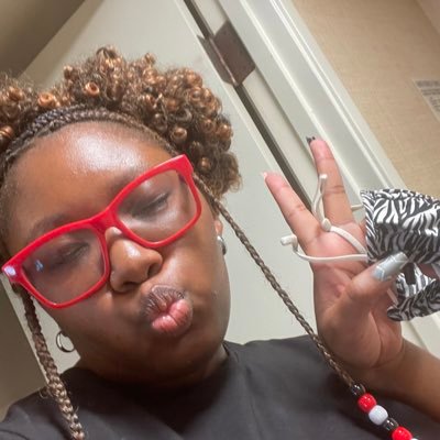 STOP BRINGING TIKTOK CONTENT TO TWITTER | she/her/hers | GSU19 Alumna #SouthernNotState