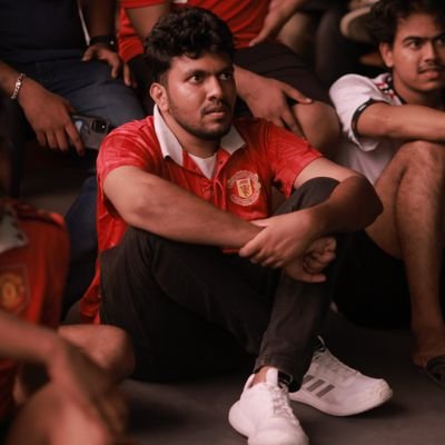 abilaj21's profile picture. #MUFC | #MUWomen | #MUAcademy | 
                       
the goalkeeper is the first attacker, and the striker is the first defender.