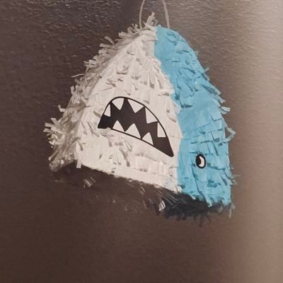 chuchosaurus88's profile picture. Walking the streets, caught in a daze, let these dreams become a reality. LA~SF