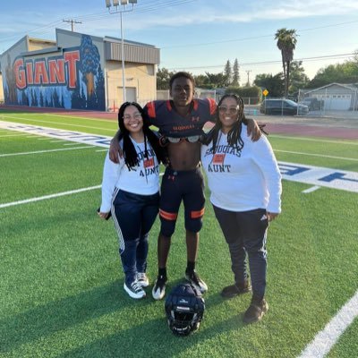 DB @ | | @HOOVERFB C/O ‘23 Dec Grad | Fresno Ca