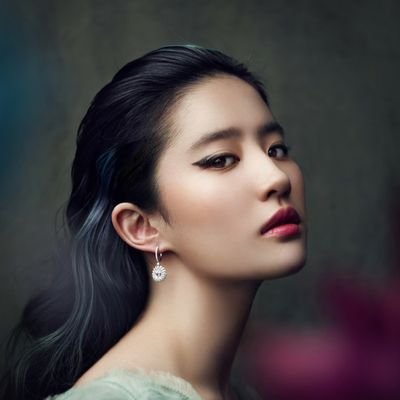 Born into light, but was created to hunt in the darkness. #Parody
#Triggerwarning #darkcontent. #fake
Demonslayer #Multifandom #NotLuiYifei #Krimzen