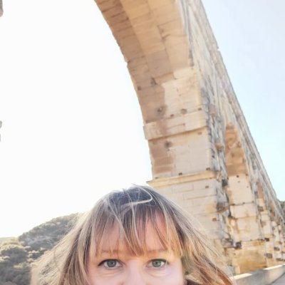 Relations presse et créatrice de contenus sur le Site du Pont du Gard
#PontDuGard #tourisme #gard #occitanie #unesco #grandsitedefrance #UnPontEntreNous