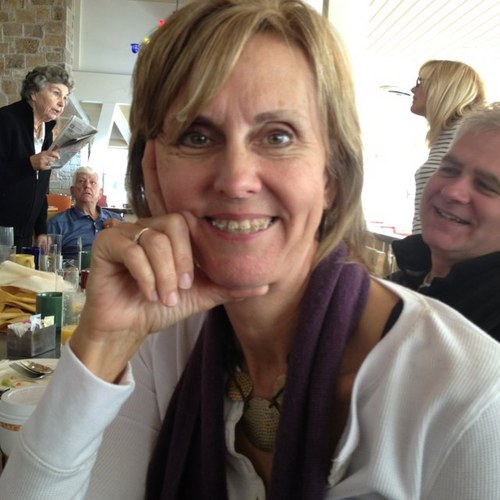 Carynmoore4u's profile picture. 