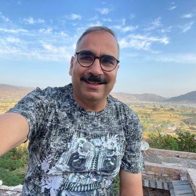 SureshY1210's profile picture. 