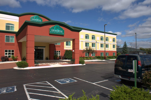 AppletonGrand's profile picture. The GrandStay Hotel & Suites is Appleton's premiere hotel for business or leisure!