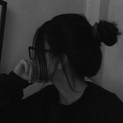 Laradavid04's profile picture. WEB DESIGNER