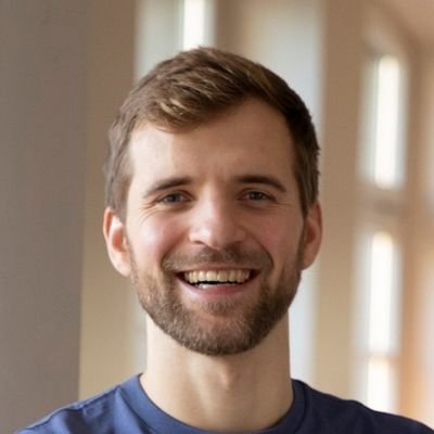 Maxcki's profile picture. New to Stuttgart. Furiously learning German.