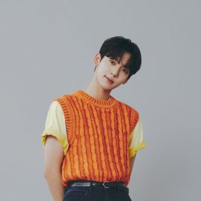 theluvynna's profile picture. zerose🌹| yujinie🫶🏼