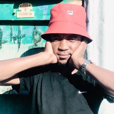 A mechanic ⛓️⚙️| Peace-officer👮| From Onyuulae| Diehard💯fan🚩of Manchester United (Red Devil 👺)|HallaMadrid🤍⚽️