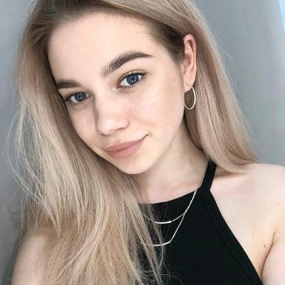 DustyDreams7's profile picture. I'm not a financial advisor, but I play one on Twitter.
#Crypto
#DYOR