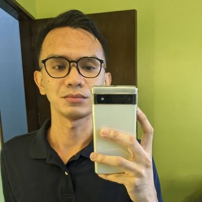 ralphflrs's profile picture. unvalued shopper