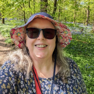 Brighton&Hove based learning technologist, cat person & knitter. Personal tweets and retweets. On Mastodon at https://t.co/QRQyyrtdlp