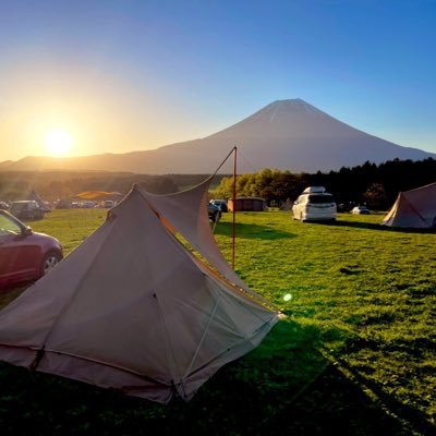 主にソロキャン、時々嫁キャン、ごくたま〜にグルキャン。富士山大好き。ほぼキャンプ・アカになりつつあるinstagramはこちら→ https://t.co/3zW9xrlCRr