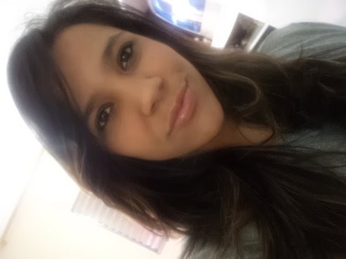 Amo minha best @Loiraah_bia. Sou tímidaa,extrovertida . Adoroo Vlw amg ♫
 Uma mina em buscah da felicidade (: .. Qroo amar ee ser amada !!