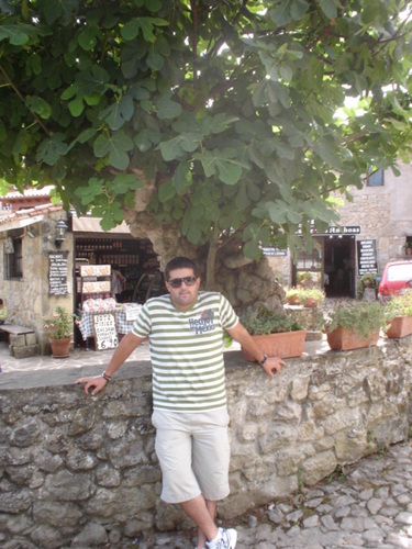 daniotxe's profile picture. 