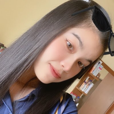 2001Chutima's profile picture. 
