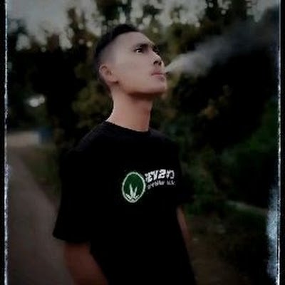 DianSidik939293's profile picture. 