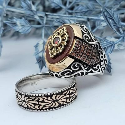 TXcAXmdarUJP5M5's profile picture. تحيا الجمهوريه اليمنيه