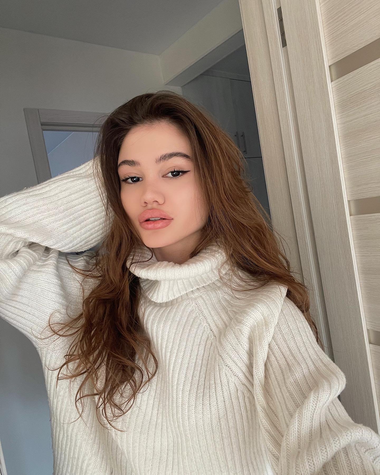 Looking for a serious man. Find me here - https://t.co/CjFhYiOjiA ❤❤❤