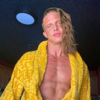 Mathew Riddle (@super_bro231) 's Twitter Profile