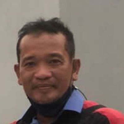 SahalaSinaga's profile picture. Don't Look Back In Anger
