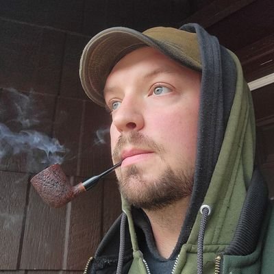 Milwaukee. Proud South Sider. Opinionated. Super Duper Good Box & Humidor Maker. Here for the Brewers, biking, boxes, and battling right wing dorks.