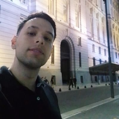 Me caí, pero me levanté!
Soy otro y me elijo, todos los días, con lo nuevo y lo viejo.
✍️🫀🏋️🏞️🌌☕🚀🎭🎧📱♎
