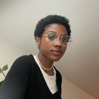 🦑🦑 (@syddybri) 's Twitter Profile