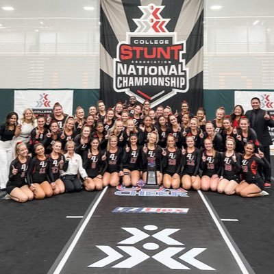 Davenport STUNT! 6x Division II STUNT Ntl Champs & 2x Varsity STUNT Ntl Champs! Interested in becoming a Panther, e-mail Coach Celia at ckiogima@davenport.edu!