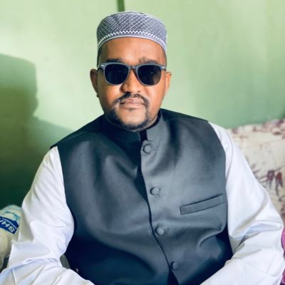 Proudly Sudanese,,
Electrical Engineer,,
ربي لم أتمنى شرًا لأحد ، فاكفني شر خلقك