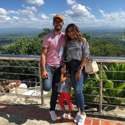 FelixOgando9's profile picture. 👨‍🔬 Médico Residente Anestesiólogia 💉
🥭 Banilejo
⛪️ Católico
👫 Casado
🙏Todo lo puedo en Cristo que me fortalece