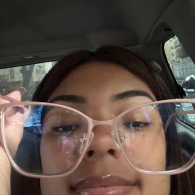 sible_insen's profile picture. una sifri hippie patua