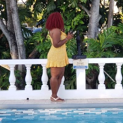 ChaviiRudii's profile picture. just looking 👀