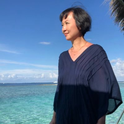 Hay House Author of The Chinese Five Elements Oracle.   #ChineseAstrology & Western #Astrology by @vicki_iskandar #FengShui @LAFengShui ☯️ She/her. AAPI.