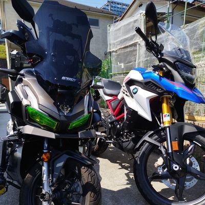 バイク歴︰JAZZ→CBR250ハリケーン→カタナ400→カタナファイナルエディション→中華CB125→ニンジャ250SL→バーグマンストリート→ADV150&G310GS。

いつの間にかアドベンチャーバイクにメロメロになってました🤣