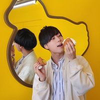 瑞希 (@aoxjun) 's Twitter Profile