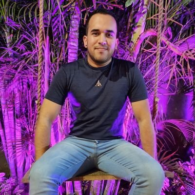 Chuchomont's profile picture. 30 años.
♉
Ingeniero Químico
Amante del cine.