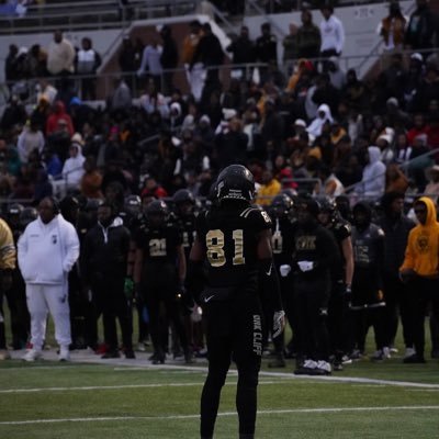 Class of 24/ 6’2 215 WR/ATH / South Oak Cliff High School/ 3.6 GPA